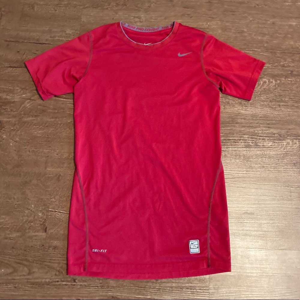 Nike Pro Combat
